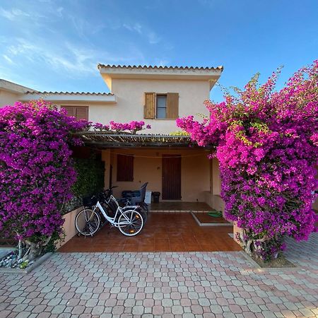 Centro E Cinta Beach Free Bikes San Teodoro  Dış mekan fotoğraf